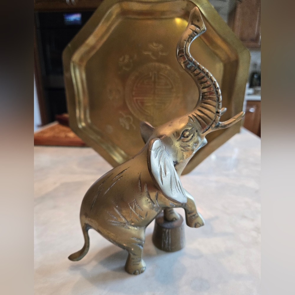 Vintage Brass Elephant Figurine Sculpture est. 1970s